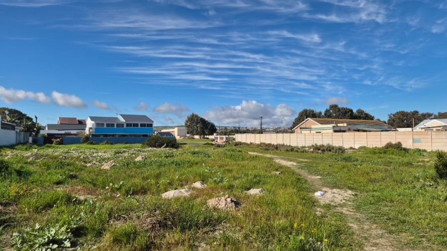 0 Bedroom Property for Sale in Middedorp Western Cape